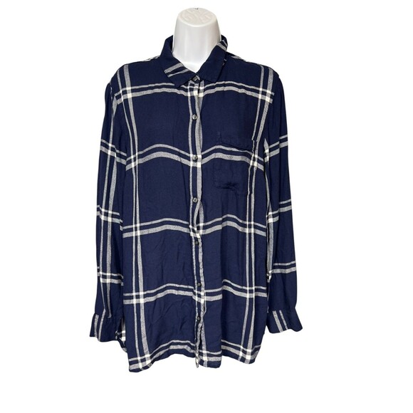 Old Navy Women's L The Classic Shirt Navy Blue Plaid Viscose Blouse Top - Picture 1 of 16